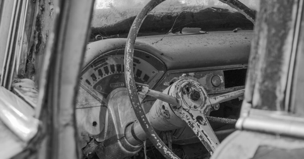 廃車を高く売るために今すぐできる行動とポイントを丁寧に解説。査定アップの秘訣も紹介。