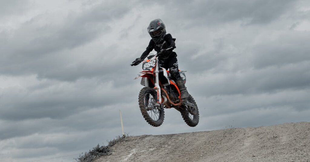 査定額について業者と交渉するユーザーのイメージ画像