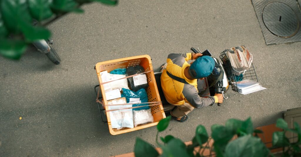 自分に合ったバイク査定方法を選択している様子を示すイメージ画像