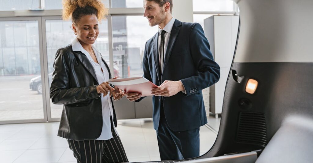 古い車を高く売るためのポイントを5つに整理したインフォグラフィック風の図解